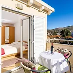 Nikola Dubrovnik