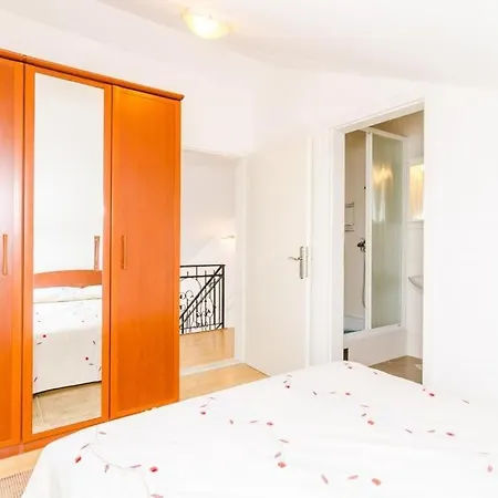Appartement Nikola *