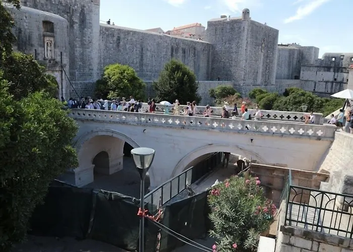 公寓 尼古拉公寓 *