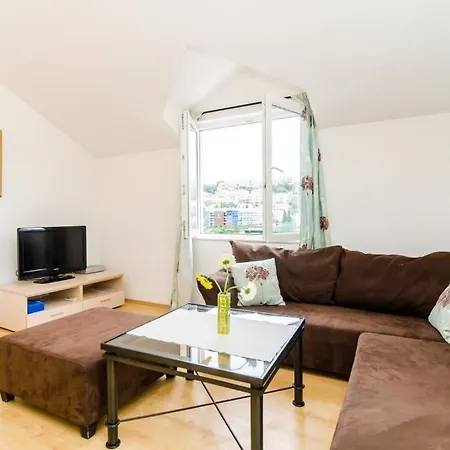Apartment Nikola